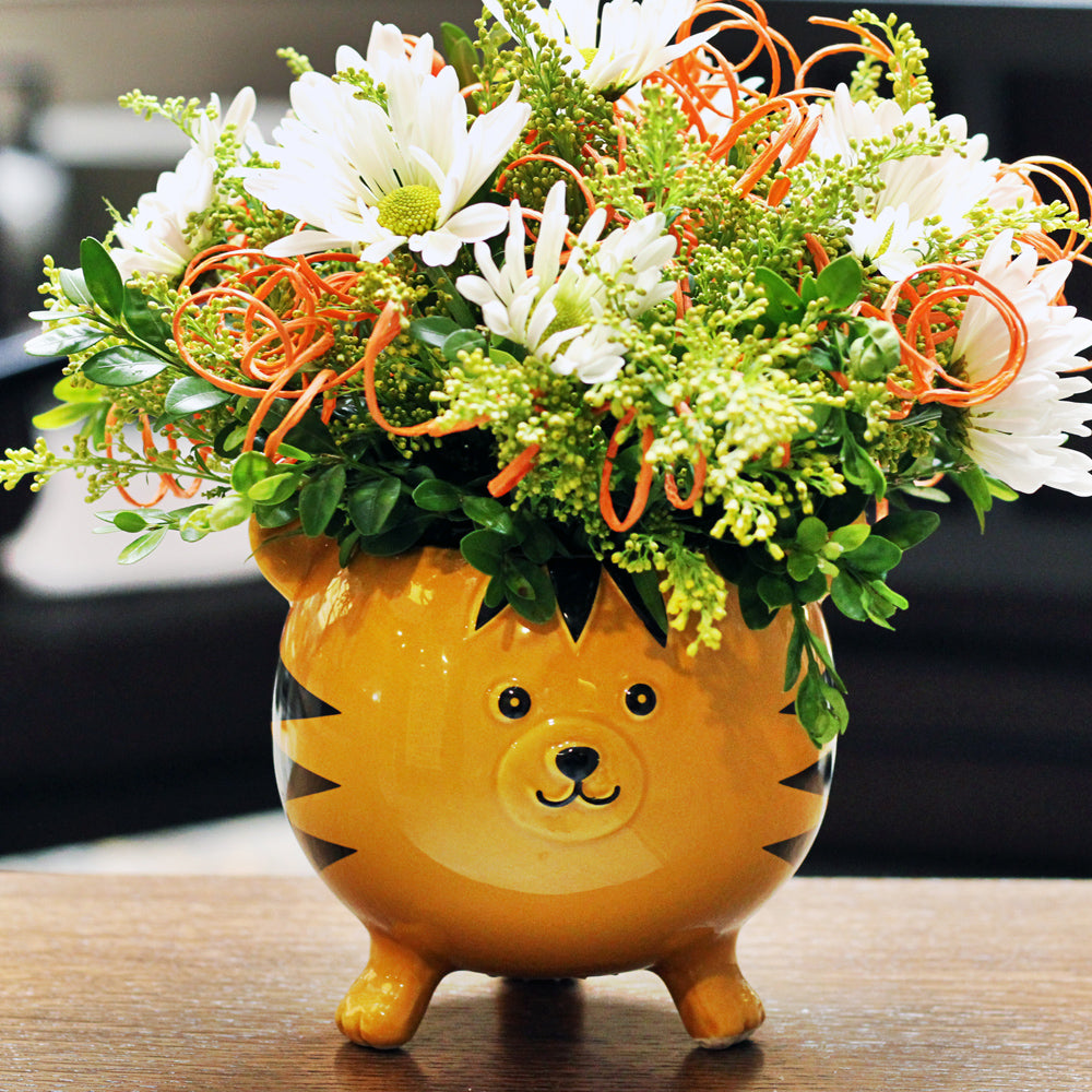 tiger forage vase